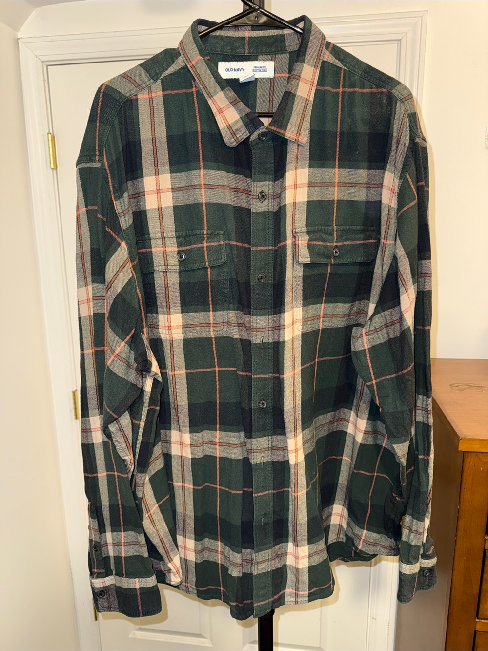 Old Navy 3XLT Dark Green Plaid Flannel Shirt with Cream & Rust Accents